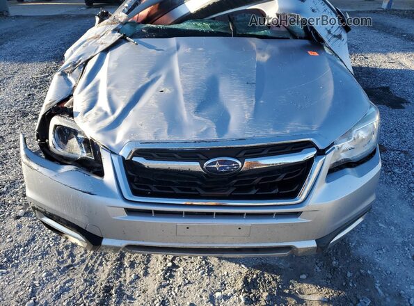 JF2SJAEC0JH570776 2018 SUBARU FORESTER Silver Widok komory silnika