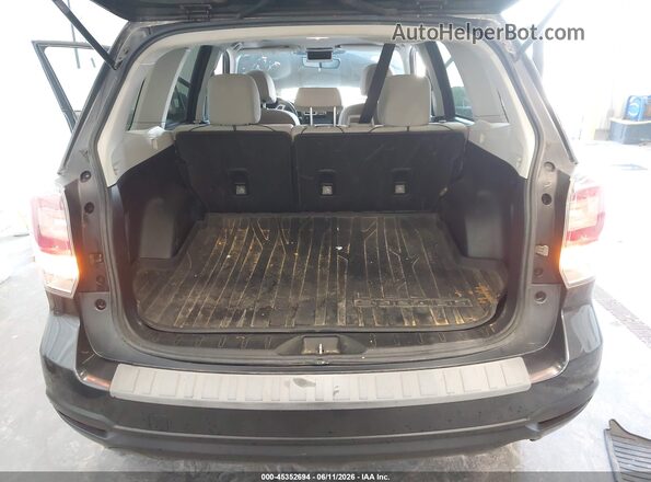 JF2SJAEC1HH571445 2017 SUBARU FORESTER Gray 