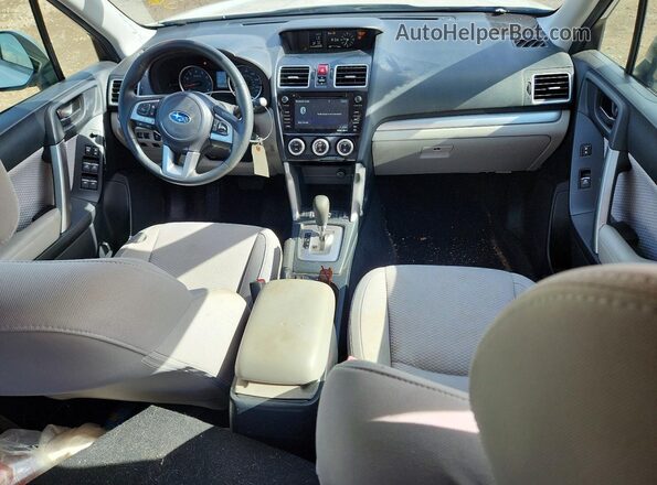 JF2SJAEC2HH508449 2017 SUBARU FORESTER Белый Вид панели приборов
