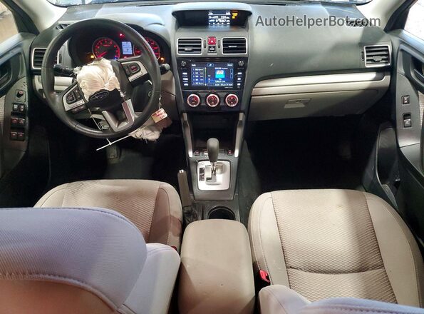 JF2SJAEC2HH579943 2017 SUBARU FORESTER Green Widok deski rozdzielczej