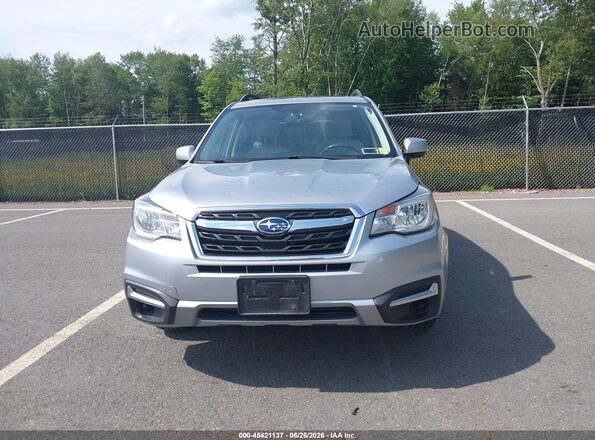 JF2SJAEC2JH532725 2018 SUBARU FORESTER Серебряный Вид щитка приборов