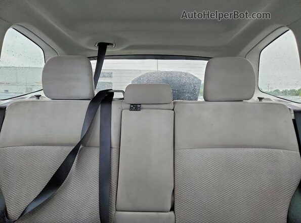 JF2SJAEC3HH401815 2017 SUBARU FORESTER Silver Rear seats view