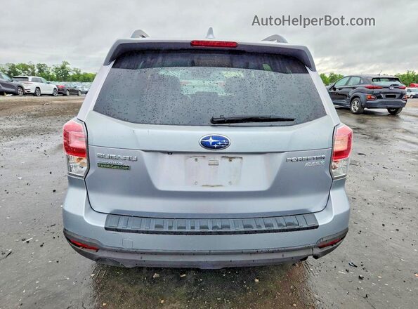 JF2SJAEC3HH401815 2017 SUBARU FORESTER Silver Rear view