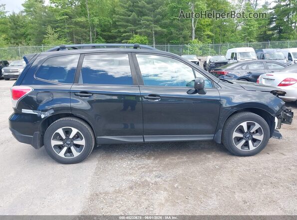 JF2SJAEC3HH454613 2017 SUBARU FORESTER Black 