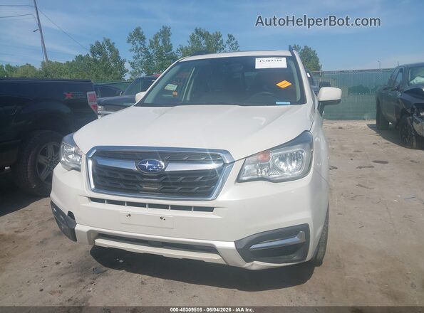 JF2SJAEC3JH534693 2018 SUBARU FORESTER White Սարքավորումների վահանակի տեսք