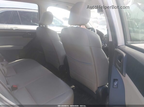 JF2SJAEC3JH534693 2018 SUBARU FORESTER White VIN կոդի պիտակի տեսք