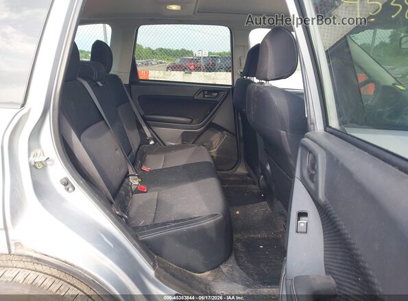 JF2SJAEC4HH445029 2017 SUBARU FORESTER Silver 