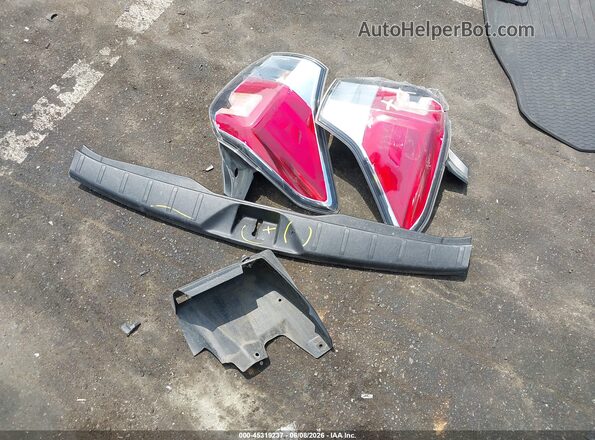 JF2SJAEC5HH441085 2017 SUBARU FORESTER White Instrument cluster view