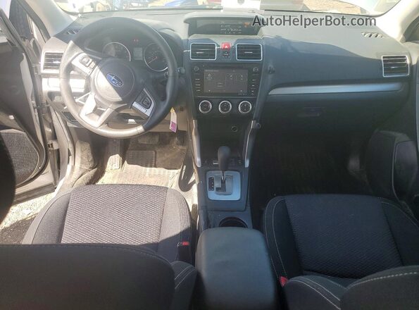 JF2SJAEC6HH450216 2017 SUBARU FORESTER Silver 