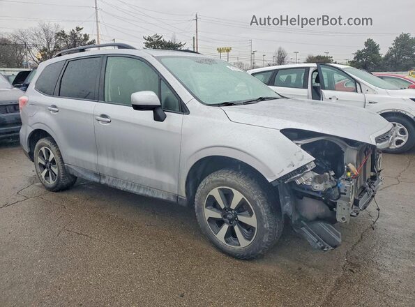 JF2SJAEC7JH416632 2018 SUBARU FORESTER Silver 