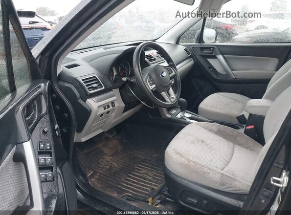 JF2SJAEC7JH441322 2018 SUBARU FORESTER Black Вид салону спереду