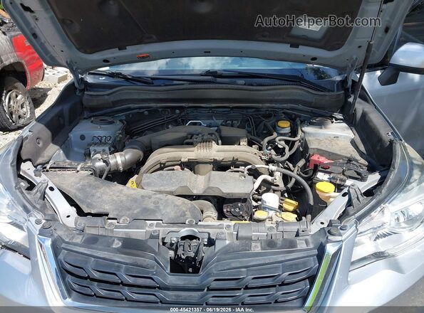 JF2SJAEC7JH593584 2018 SUBARU FORESTER Silver Vista trasera