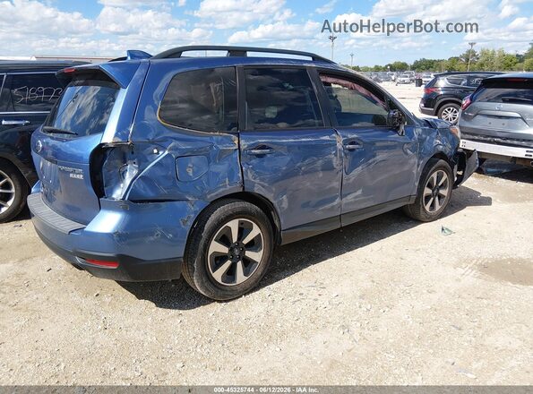 JF2SJAEC8HH401132 2017 SUBARU FORESTER Blue Trasero derecho
