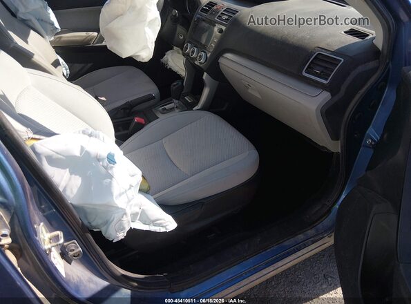 JF2SJAEC8HH511839 2017 SUBARU FORESTER Light Blue Vista interior delantera