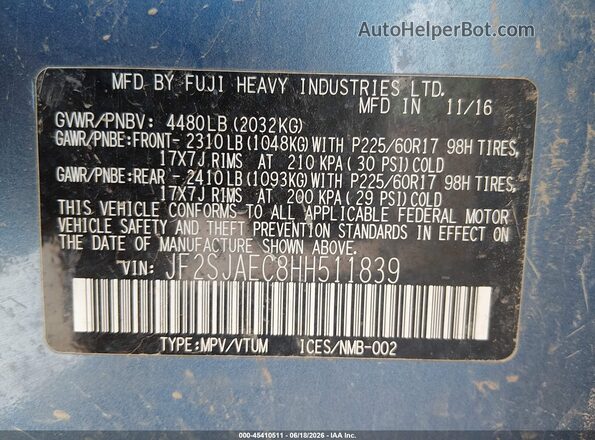 JF2SJAEC8HH511839 2017 SUBARU FORESTER Light Blue Vista del compartimento del motor