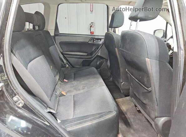 JF2SJAEC8JH459652 2018 SUBARU FORESTER Black Սալոնի հետևի տեսք