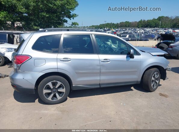 JF2SJAECXJH457417 2018 SUBARU FORESTER Silver Սալոնի 360 աստիճան տեսք