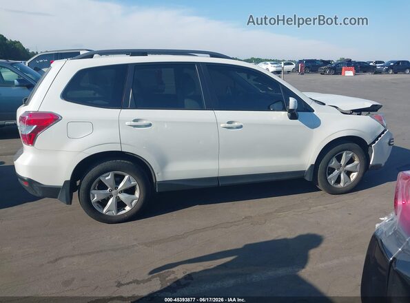 JF2SJAFC5GH510080 2016 SUBARU FORESTER Белый Вид задней части салона