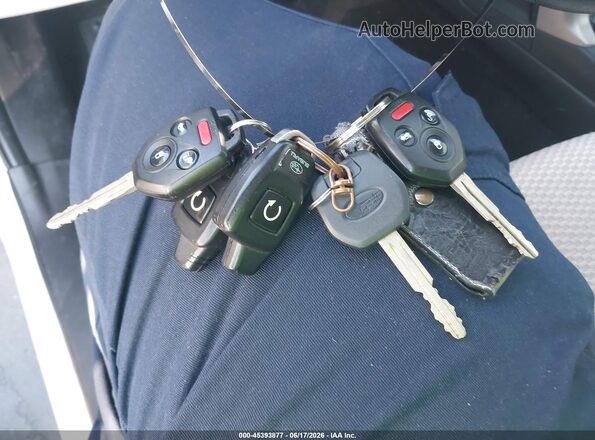 JF2SJAFC5GH510080 2016 SUBARU FORESTER Белый Вид панели приборов