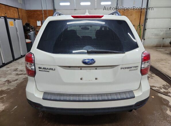 JF2SJAFC7GH556655 2016 SUBARU FORESTER White Rear view