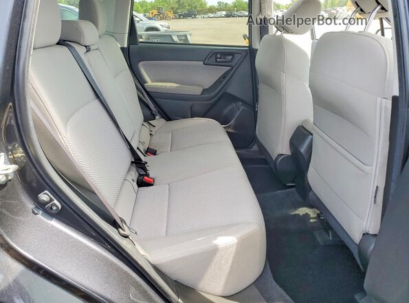 JF2SJAGC2HH536202 2017 SUBARU FORESTER Gray Rear interior view