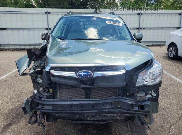 JF2SJAGC2HH572066 2017 SUBARU FORESTER Green 