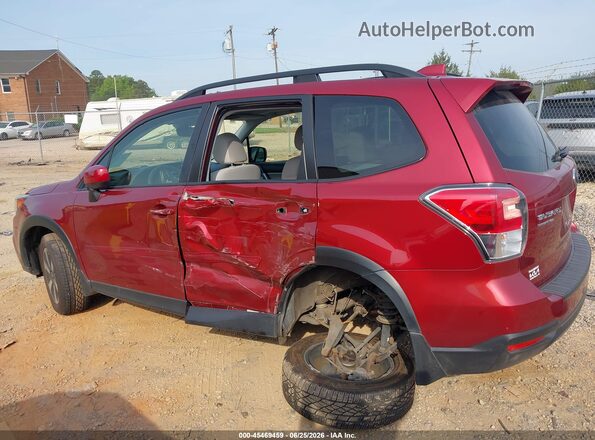 JF2SJAGC2JH509796 2018 SUBARU FORESTER Красный Вид задней части салона