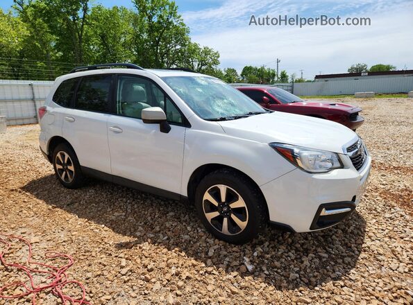 JF2SJAGC3JH495214 2018 SUBARU FORESTER Белый Передняя правая четверть