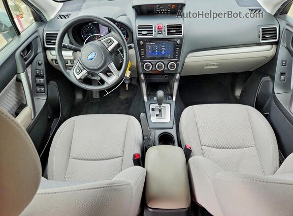JF2SJAGC3JH617702 2018 SUBARU FORESTER Silver Առջևի վահանակի տեսք