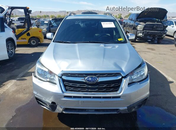 JF2SJAGC4HH808247 2017 SUBARU FORESTER Серебряный Вид задней части салона