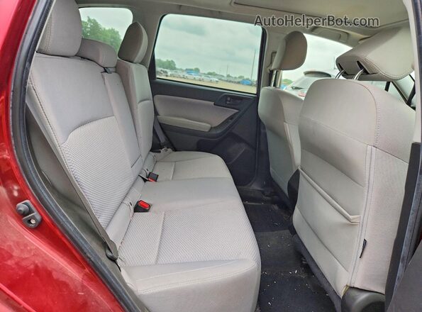 JF2SJAGC5JH518525 2018 SUBARU FORESTER Burgundy Սալոնի հետևի տեսք