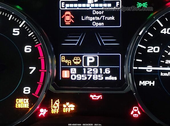 JF2SJAGC6HH800683 2017 SUBARU FORESTER Black 