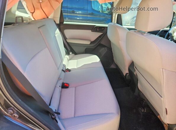 JF2SJAGC7HH579255 2017 SUBARU FORESTER Серый Вид задней части салона