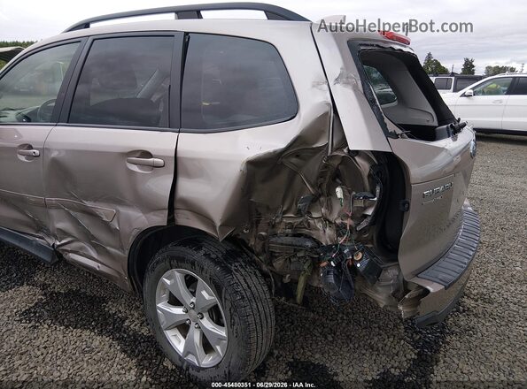 JF2SJAGC8GH487988 2016 SUBARU FORESTER Champagne 