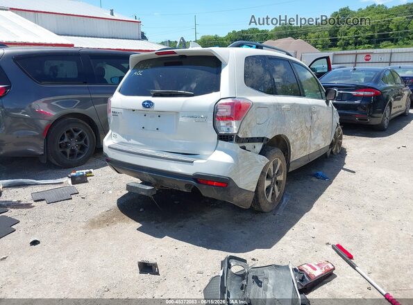 JF2SJAJC1HH461081 2017 SUBARU FORESTER White უკანა მარჯვენა