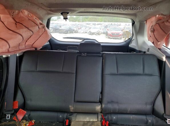 JF2SJAJC2JH499621 2018 SUBARU FORESTER Black Вид задніх сидінь