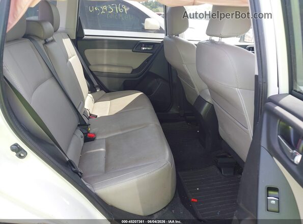 JF2SJAJC5HH471323 2017 SUBARU FORESTER White VIN sticker view