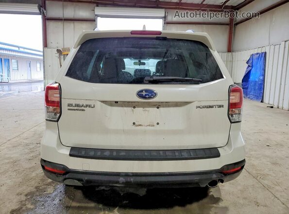 JF2SJAJC6JH516064 2018 SUBARU FORESTER White 