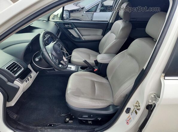 JF2SJALC3HH587181 2017 SUBARU FORESTER White 