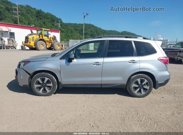 JF2SJALC7JH422417 2018 SUBARU FORESTER Silver 