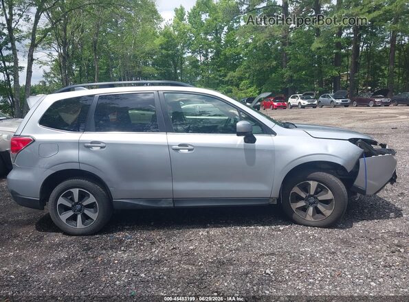 JF2SJARC5HH504454 2017 SUBARU FORESTER Gray Vista interior trasera