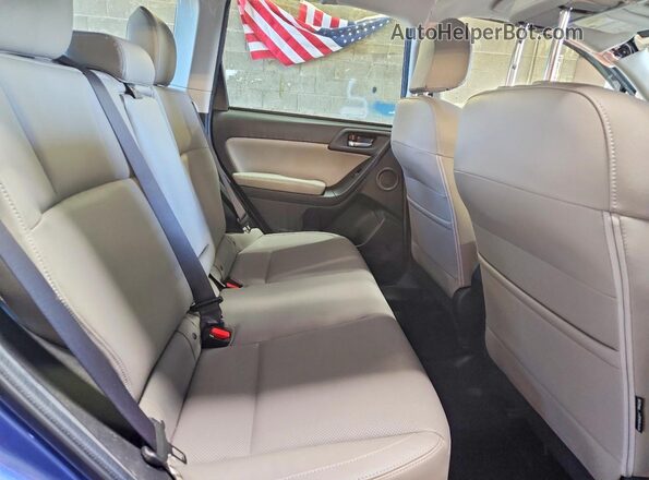 JF2SJARC7JH531743 2018 SUBARU FORESTER Blue 