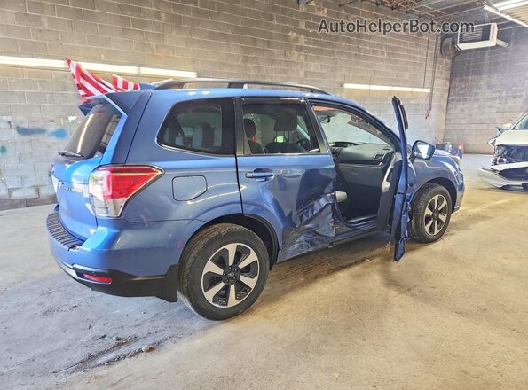 JF2SJARC7JH531743 2018 SUBARU FORESTER Blue 