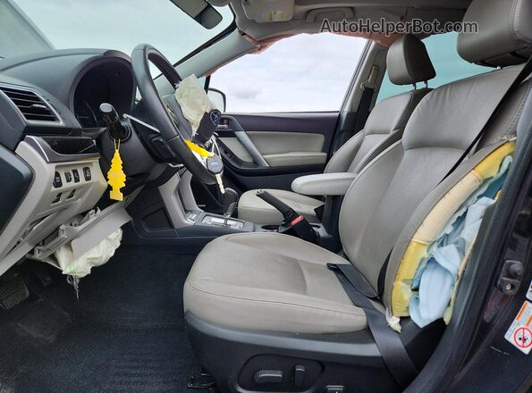 JF2SJARCXJH435248 2018 SUBARU FORESTER Charcoal Widok wnętrza z przodu