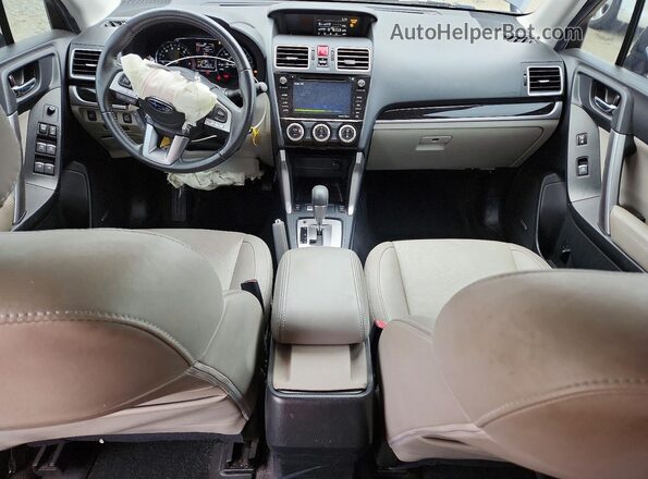 JF2SJARCXJH435248 2018 SUBARU FORESTER Charcoal Widok deski rozdzielczej