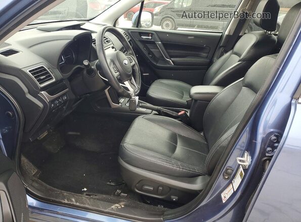 JF2SJATC6HH404632 2017 SUBARU FORESTER Blue Вид салону спереду