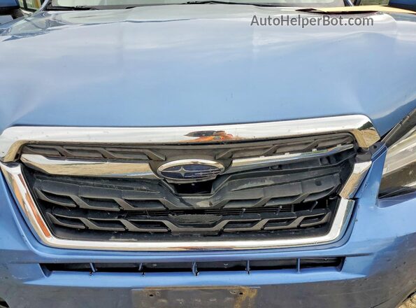JF2SJATC9HH407847 2017 SUBARU FORESTER Blue ძრავის განყოფილების ხედი