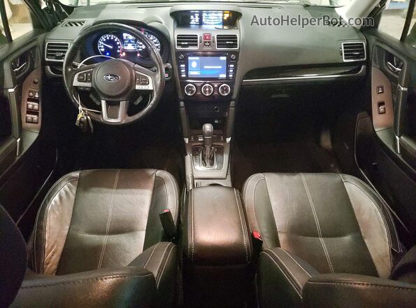 JF2SJAWC2HH456514 2017 SUBARU FORESTER Green 
