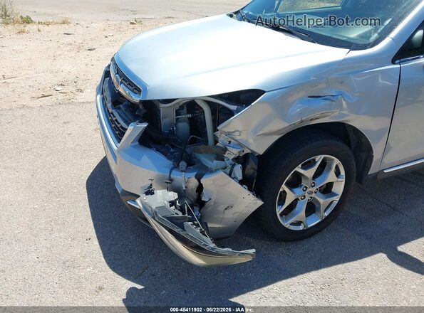 JF2SJAWC3HH429614 2017 SUBARU FORESTER Серебряный Вид спереди