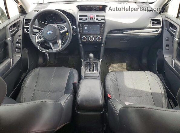 JF2SJAWC5JH528070 2018 SUBARU FORESTER White Вид панелі приладів